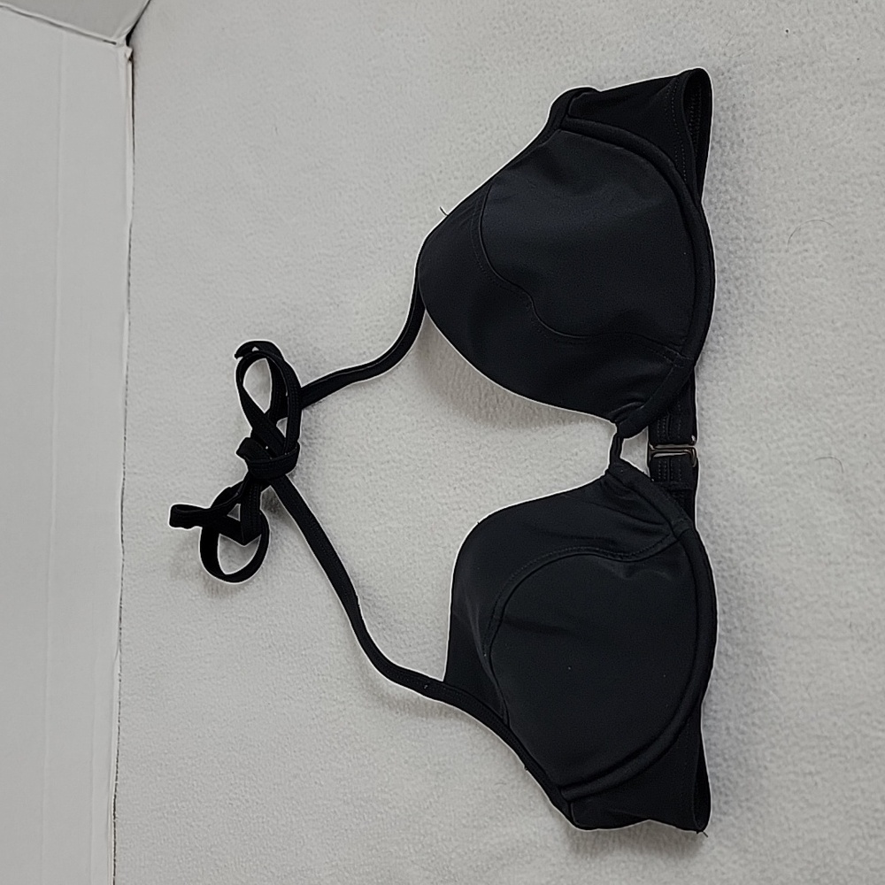 Victoria's Secret Women's Black Underwire Bikini Top, 36C